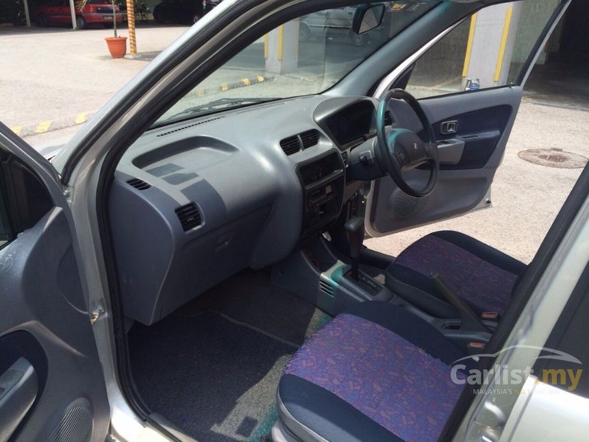 Perodua Kembara 2000 EZ 1.3 in Selangor Automatic SUV 