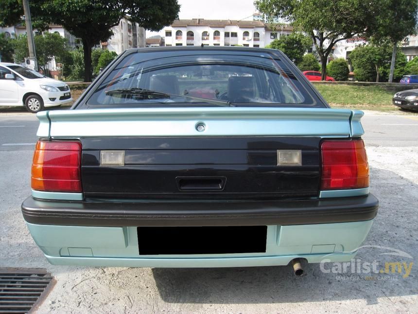 Proton Iswara 2000 S 1.3 in Selangor Manual Hatchback 