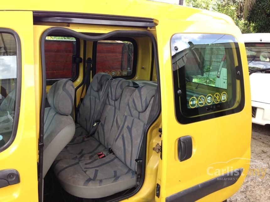 Renault Kangoo 2002 in Melaka Automatic Yellow for RM 