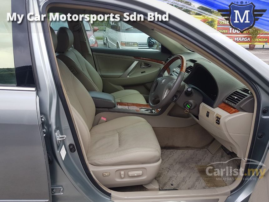 Toyota Camry 2009 V 2.4 in Kuala Lumpur Automatic Sedan 