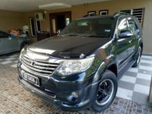 2012 Toyota Fortuner 2.7 V SUV (A)