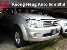 (RAYA SALE)(TRUE 2O11)2011 Toyota Fortuner 2.7 V TRD Sportivo (Accident Free) (Engine Gearbox TipTop) (81,000km Only) PRICE NEGOTIABLE CALL ME NOW