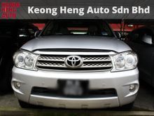 2011 Toyota Fortuner 2.7 V PETROL (A) REG 2011
