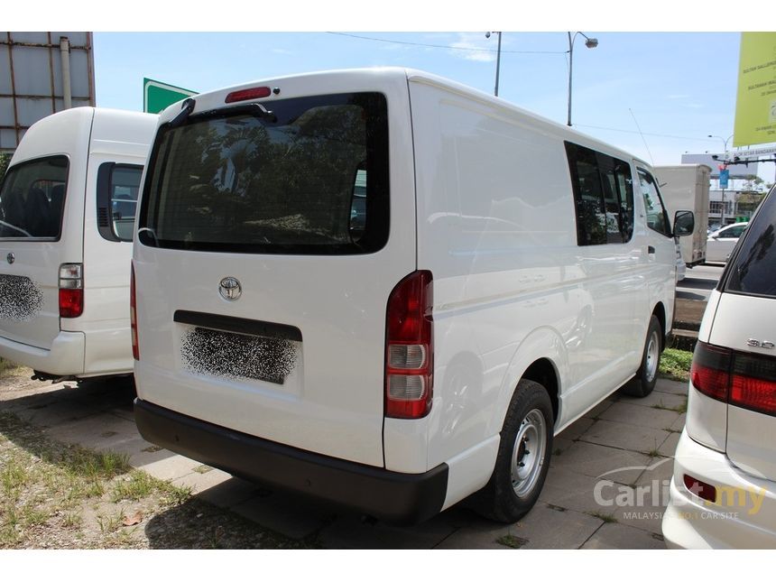 Toyota Hiace 2011 Panel 2.5 in Kedah Manual Van White for 