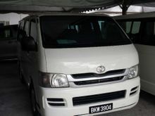 2010 Toyota Hiace 2.5 turbo diesel low roof Van
