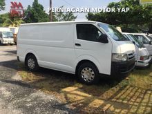 2009 Toyota Hiace 2.5 Panel Van