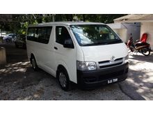 2009 Toyota Hiace 2.5 turbo low roof