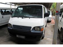 2005 Toyota Hiace 3.0 Panel Van (M)