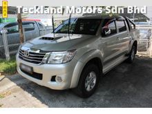 2013 Toyota Hilux 2.5 (A) -- SEE TO BELIEVE --