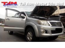 2012 Toyota Hilux 2.5 (A) 4-WHEELS BLACKLIST BOLEH LOAN KEDAI