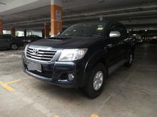 2012 Toyota Hilux 3.0 G D -- GREAT CAR --