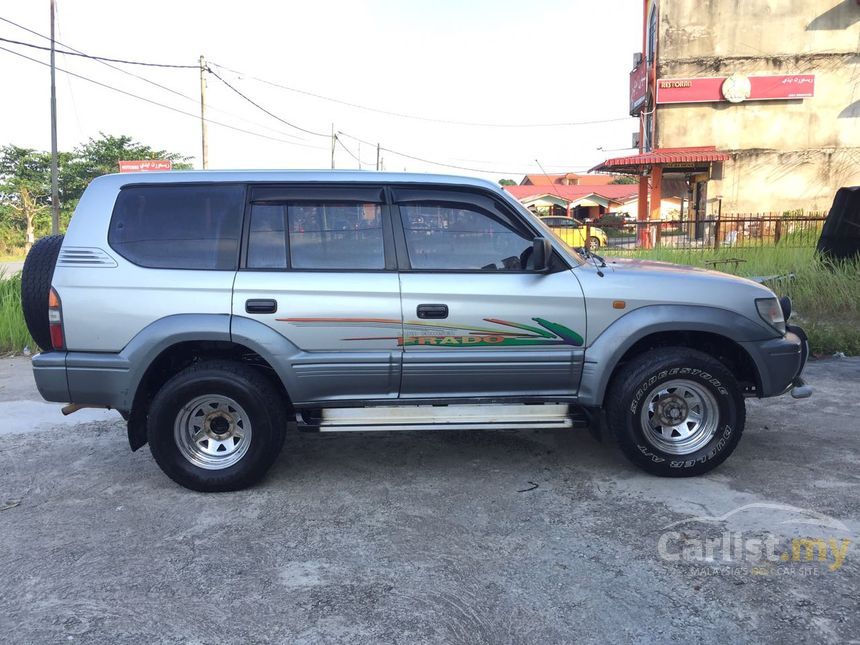 Toyota Land Cruiser Prado 1997 GX 2.7 in Kelantan Manual SUV Silver for RM 18,500 3680708