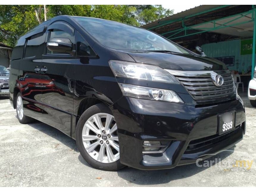 Toyota vellfire 2013