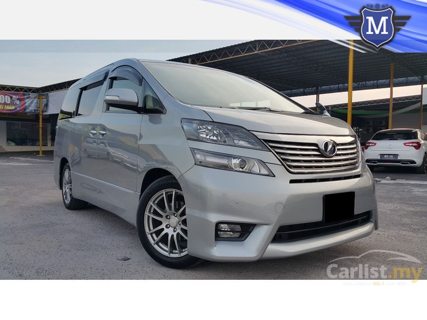 Toyota vellfire 2011