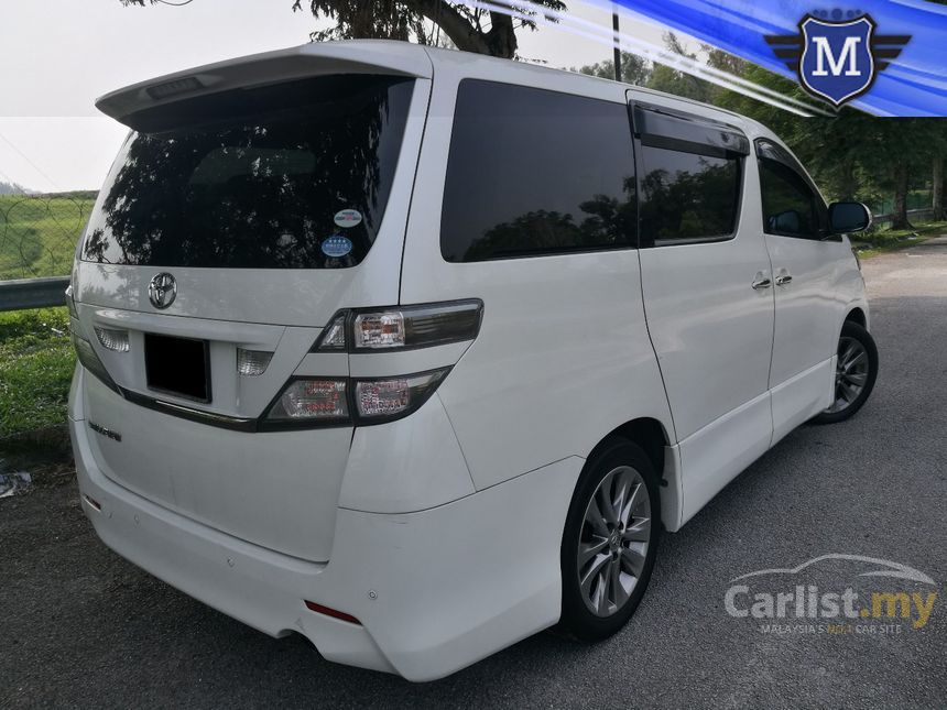 Toyota vellfire 2013