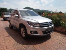 2012 Volkswagen Tiguan 2.0 TSI (A) -- GREAT CAR --