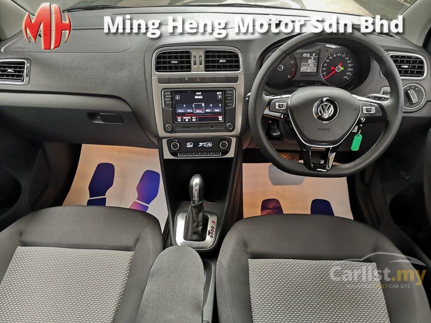 Volkswagen vento салон