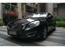 2011 VOLVO S60 2.0 T4 -- GREAT CAR FULLY SERVICED --