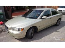 VOLVO S60 2.0 SEDAN FACELIFT (A) -- GREAT CAR --