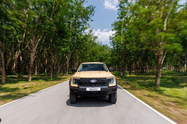 Ranger SUPER DUTY 2026 ด้านหน้า