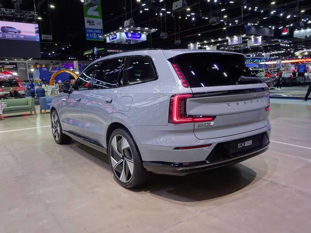 Volvo EX90 น่าซื้อไหม?