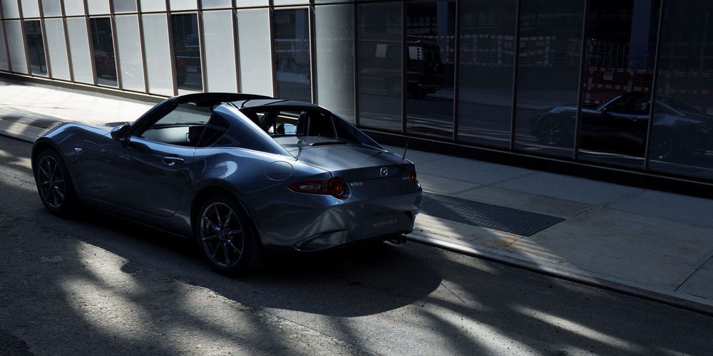 การดีไซน์โดยรวมของ Mazda MX-5