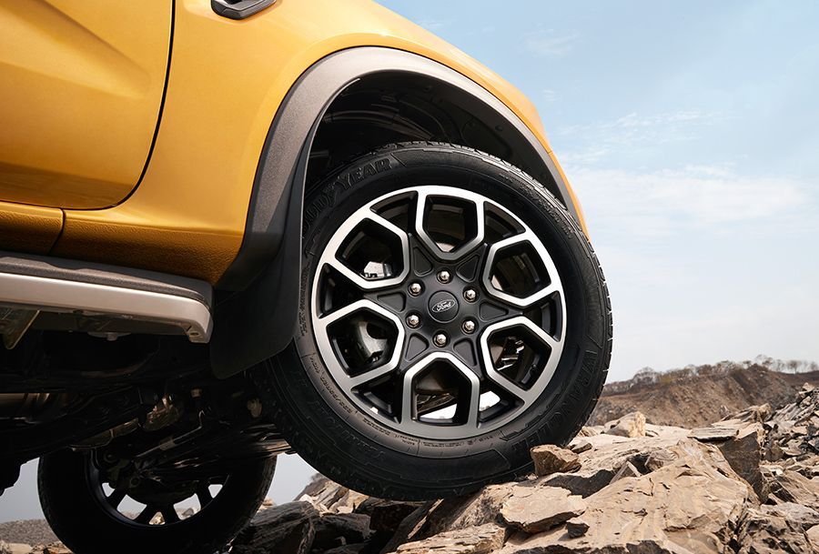 การขับขี่เปลี่ยนไป Wildtrak V6 ดีขึ้นหรือแย่ลง?