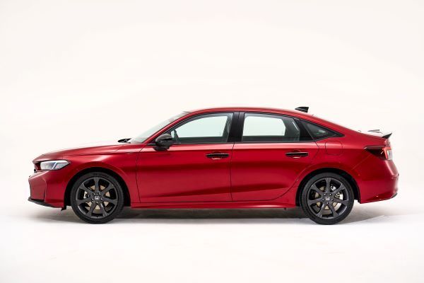 Honda Civic eHEV RS 2026 ด้านข้าง