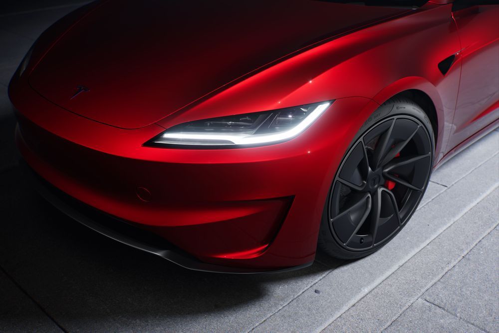 Tesla Performance Label รีวิว Tesla Model 3 Performance 2024 รถโคตรแรง ขับโคตรดี! - ลองขับ ...