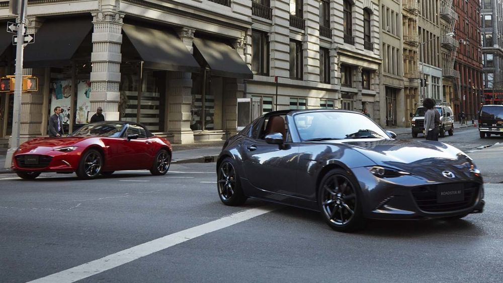 การดีไซน์โดยรวมของ Mazda MX-5