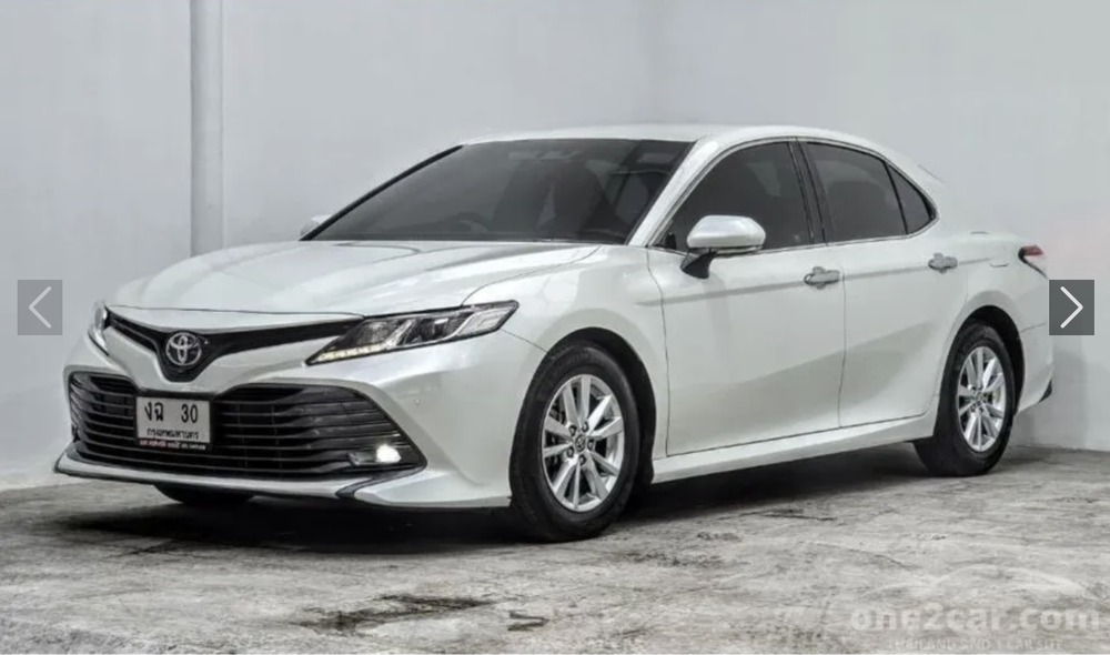 เบส คาร์พลัส ออโต้ 2020 Toyota Camry 2.0 G Sedan