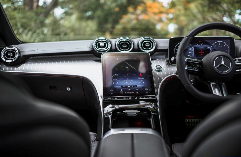 รูปลักษณ์ภายใน Benz C220d