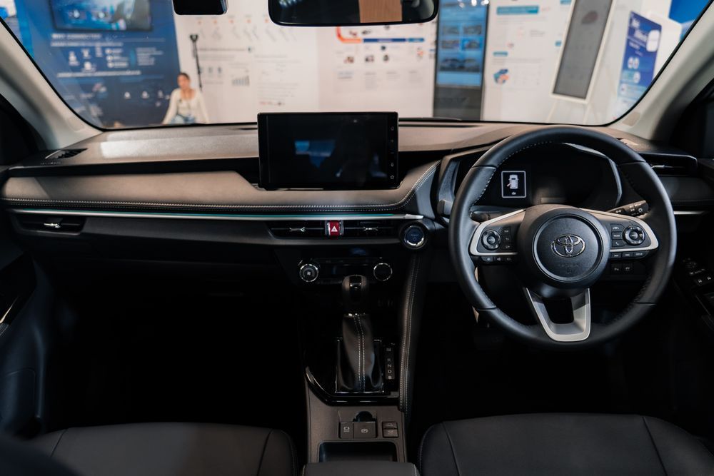 Yaris Ativ HEV Premium มีอะไรใหม่?