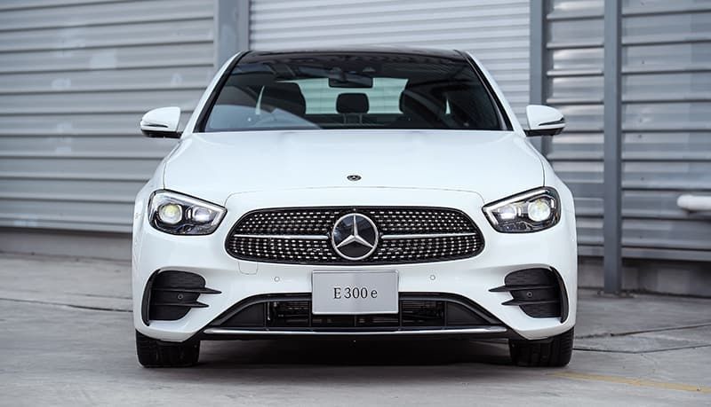 ทำไม E-Class E300 มือสอง ถึงน่าสนใจ?