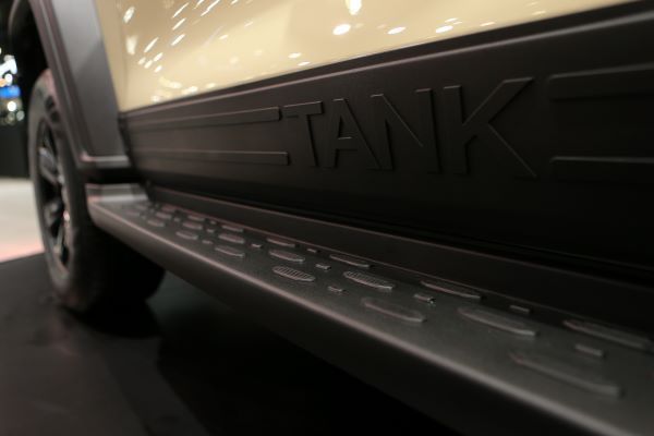ตารางผ่อน GWM TANK 300 DIESEL Desert Storm รุ่นลิมิเต็ด บันไดข้าง