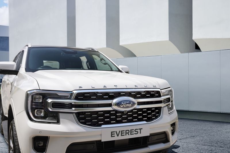 ซื้อ Everest Platinum ซื้อ Ranger Raptor มือสอง ดีกว่าไหม?