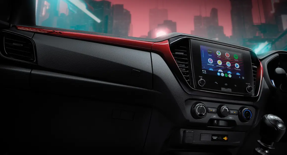 ISUZU X-SERIES SPEED 2024 จอกลางภายใน 