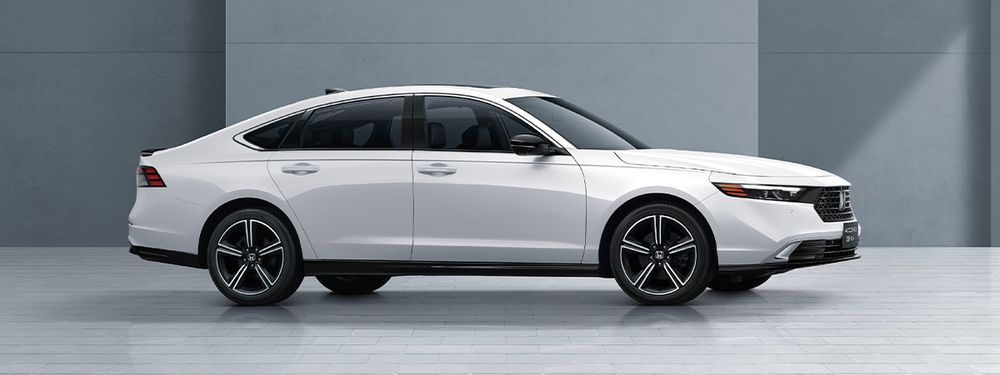 Camry VS Accord เจนเนอเรชั่นล่าสุด ใครแรงกว่ากัน!
