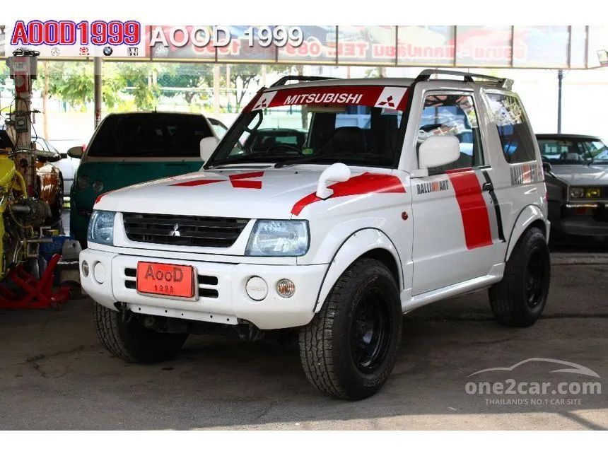 Mitsubishi Pajero mini รถออฟโรดขนาดเล็กมือสอง