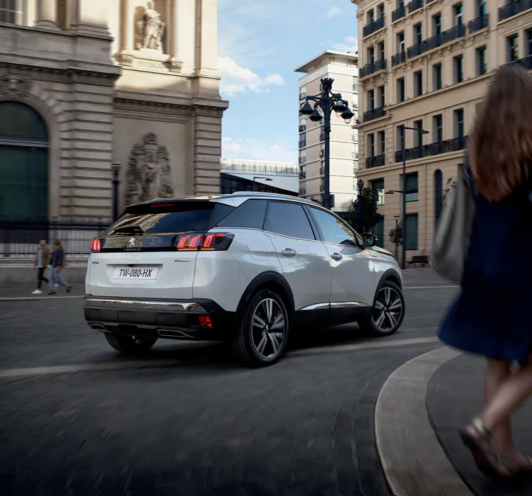มิติตัวถังของ Peugeot 3008