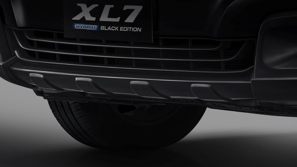 SUZUKI XL7 BLACK EDITION 2026 ชุดตกแต่งกันชนล่างด้านหน้า