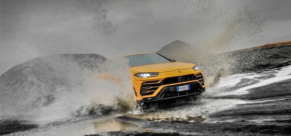 ทำความรู้จักกับ Lamborghini Urus