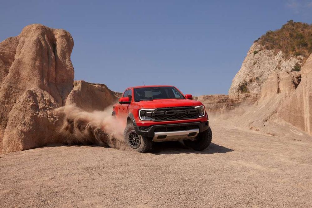 ซื้อ Everest Platinum ซื้อ Ranger Raptor มือสอง ดีกว่าไหม?