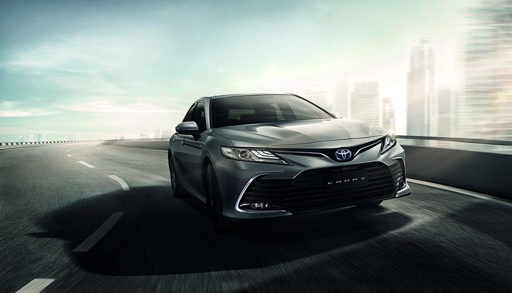ORA 07 กับ Toyota Camry คันไหนน่าขับ?
