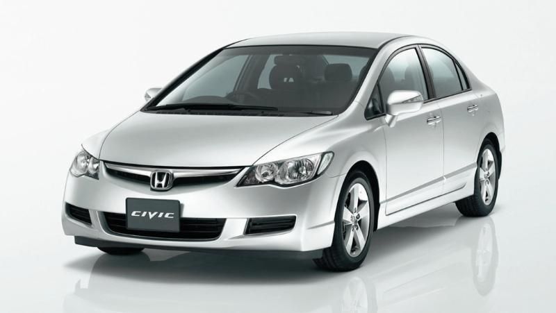 Honda Civic Gen 8 รหัส FD หรือเรียกว่าโฉมนางฟ้า