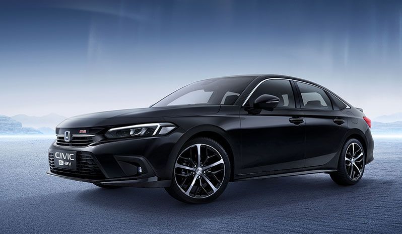 Honda Civic Gen 11 รหัส FE ซึ่งเป็นโฉมล่าสุด และมีรหัส FL5 Type R มาวางขายด้วย