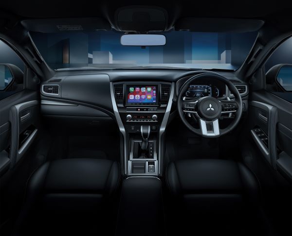 ภายในห้องโดยสาร Mitsubishi Pajero Sport Prime 2025