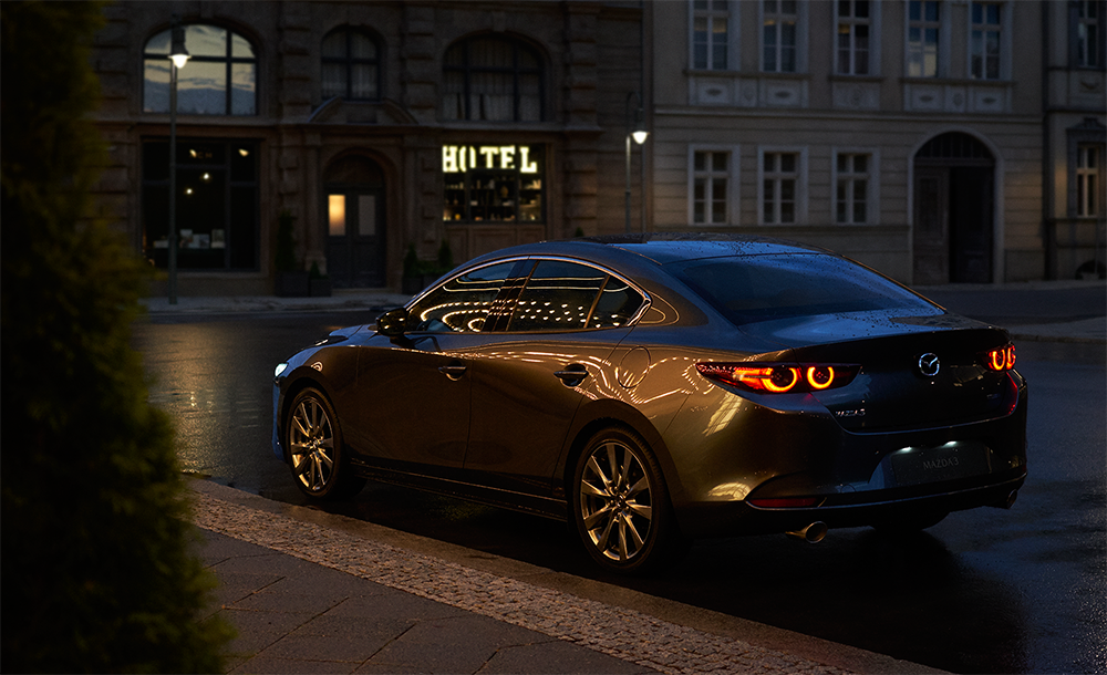 เปรียบเทียบ Altis, Civic, Mazda 3 เลือกรุ่นไหนดี?