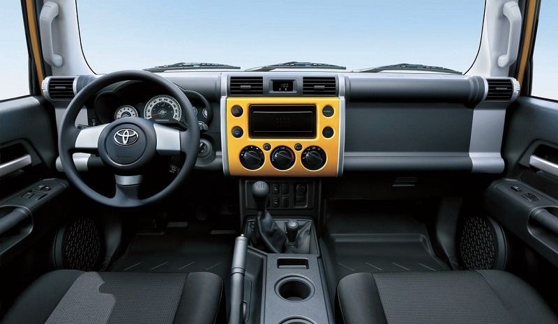 Toyota FJ Cruiser มือสอง น่าซื้อไหม?