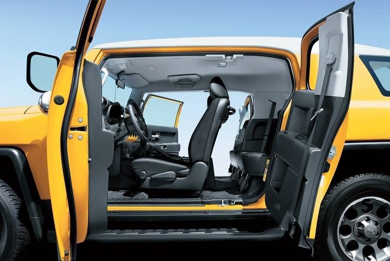 Toyota FJ Cruiser มือสอง น่าซื้อไหม?